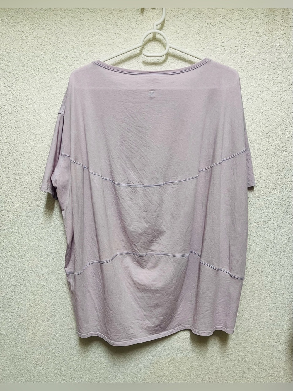 LULULEMON Back in Action Shirt Short Sleeves Boat Neck Size 10 - Picture 2 of 4